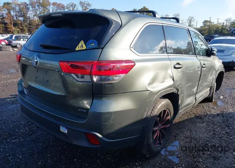 2017 Toyota Highlander Le из США, поврежденный, VIN 5TDBZRFH4HS472839